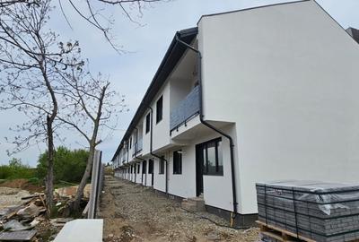 Casă cu 4 camere cu Canalizare în Popești-Leordeni - 10