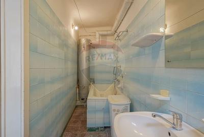 Apartament cu potential deosebit, pe str. Republicii - Centrul Istoric - 8