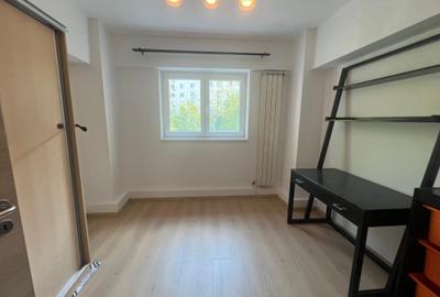Apartament cu 3 camere semidecomandat, mobilat în Basarabia - 7