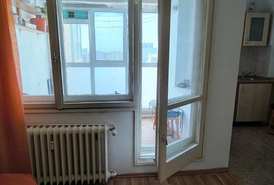 Garsonieră semidecomandată în Titan - 5