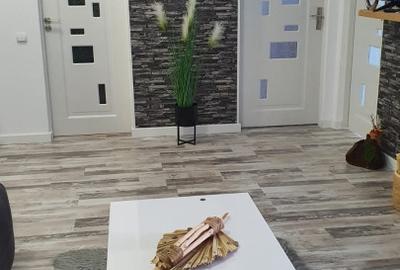 Apartament 3 camere , 65 mp utili , balcon , zona Sesul de Sus - 4