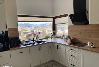 Casă cu 4 camere în Cisnădioara - 8