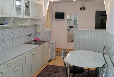 Inchiriez apartament 2 camere decomandat et 1 Strand - 1