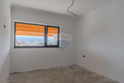 Casa moderna, la cheie, in Cristian - Str. Carpati - 11