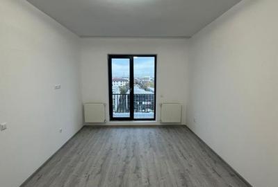 Apartament cu 3 camere decomandat în Central - 2