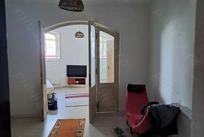 De Inchiriat Garsoniera dubla Cismigiu sector 1 De Inchiriat Garsoniera dubla Cismigiu sector 1 - 2