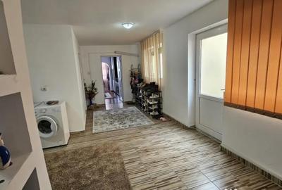 Casă cu 4 camere cu Teren 272 Mp în Central - 17