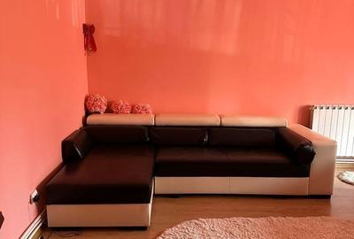 Apartament cu 3 camere decomandat în Faleza Nord