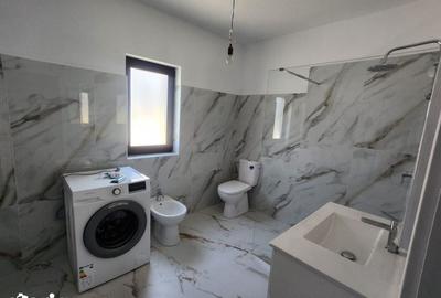 Casă cu 4 camere cu Teren 350 Mp în Hemeiuș - 11