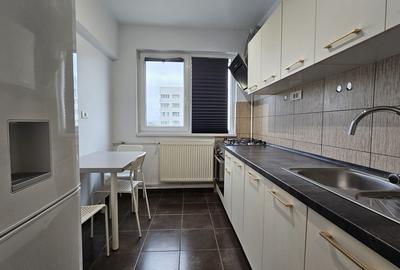 Titan metrou la 5 minute, mobilat si utilat modern, loc parcare - 3