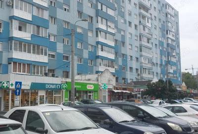 Apartament cu 2 camere nedecomandat în Dacia