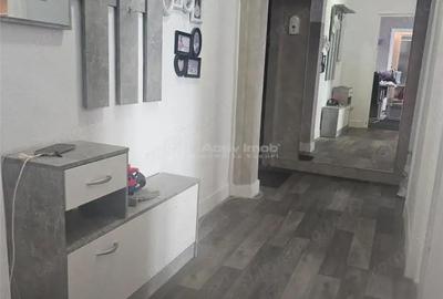 Apartament cu 3 camere decomandat în P-ța Gării - 8