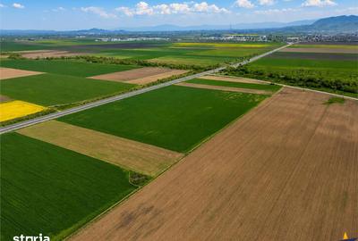 Teren de 47.58 mp, în Central
