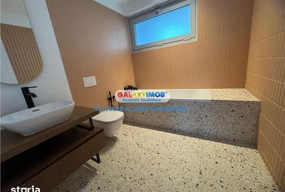 Apartament cu 3 camere în Băneasa