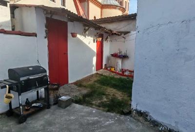 Apartament cu 3 camere decomandat în Uileacu de Criș - 2