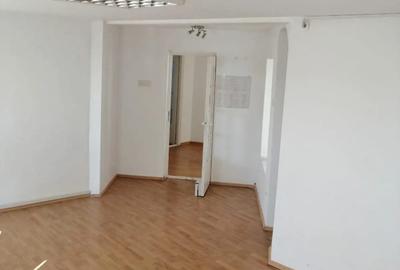 Spațiu comercial, de 100 mp, în Foișorul de Foc - 1