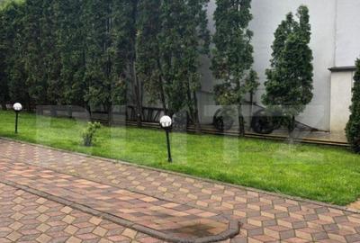 Casa 720 mp, gradina 2000 mp, 10 parcari, zona Donath! - 1