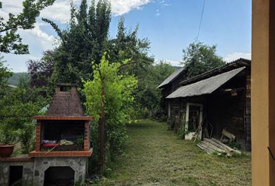 Casă cu 4 camere în Central - 8