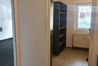 Apartament cu 3 camere decomandat în Democrației - 3