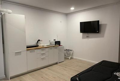 STUDIO | MAMAIA NORD | LA CHEIE | COMISION 0 - 2