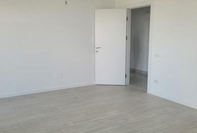 Apartament cu 2 camere decomandat în 1 Decembrie 1918 - 2