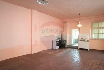 Casă cu 4 camere cu Teren 317 Mp în Dumbrăveni - 4