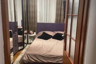 Apartament cu 4 camere decomandat în Central - 1