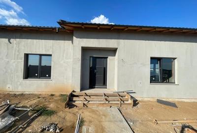 Casa noua la cheie parter 100mp utili si 412mp de teren in zona Selgros - 3