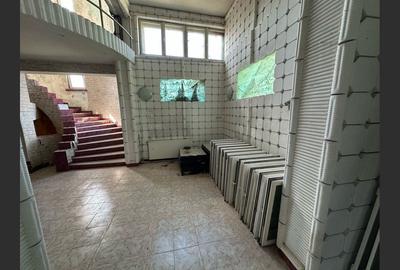 Apartament la casa, necesita compartimentare, terasa de 30 mp - 5