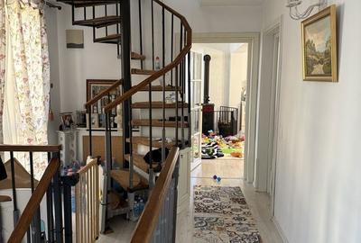 Casă cu 4 camere în Bujoreni - 5