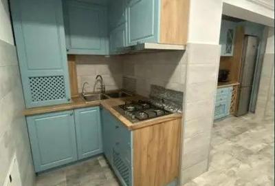 Apartament cu 3 camere decomandat în Central - 1