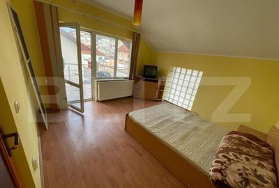Casă cu 4 camere cu Teren 280 Mp în Central - 7