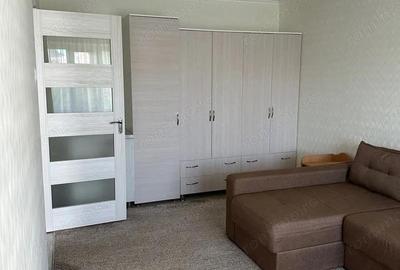 De inchiriat apartament cu o camera in zona Circumvalatiunii - 2