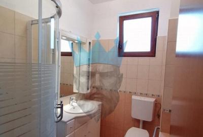 Casă cu 6 camere cu Teren 300 Mp în Pipera