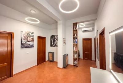 3 Camere 113mp Bloc 2009 zona Cug - 7