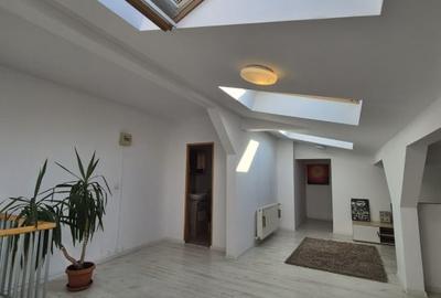 Apartament cu 3 camere semidecomandat, mobilat în Străulești - 14