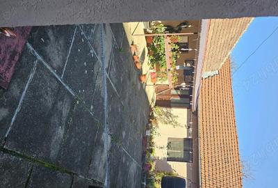 Casă cu 1 camere cu Teren 550 Mp în Central - 3