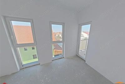Apartament cu 3 camere decomandat în Micălaca - 10