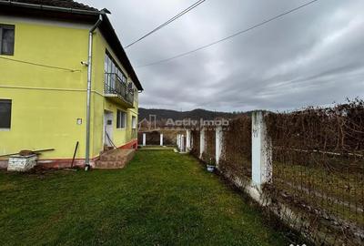 Casă cu 5 camere cu Teren 502 Mp în Central - 2