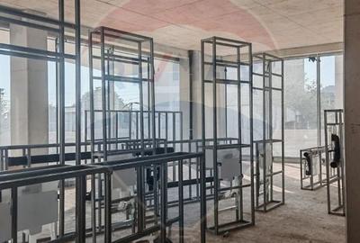Spațiu comercial, de 739.09997558594 mp, în Gară - 4