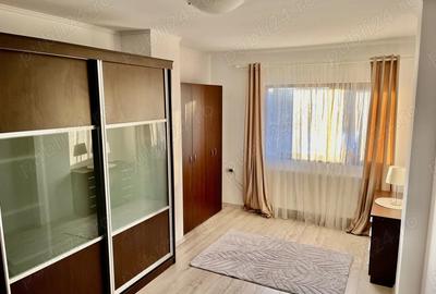 Apartament cu 2 camere decomandat în Km 4 - 7
