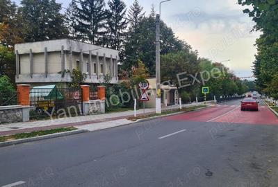 Spa?iu comercial de inchiriat in Curtea de Arge? vizavi de Manastirea Curtea de Arge?. - 4