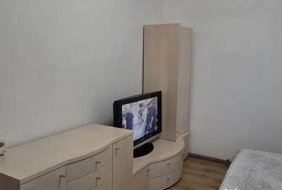 Apartament cu 3 camere decomandat în Nicolina - 10