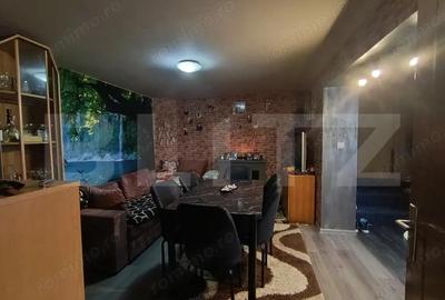 Casă cu 3 camere cu Teren 600 Mp în Central - 1