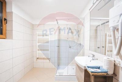 Hotel RABBIT BRAN de vanzare in Moieciu De Jos , Bran - 8