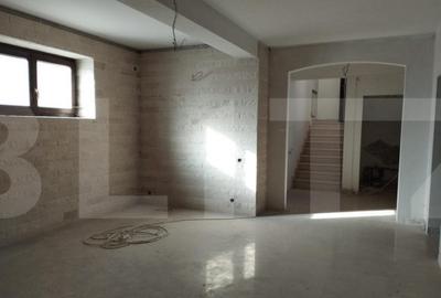 Spațiu comercial, de 600 mp, în Central - 6