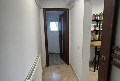 Calea Calarsilor 2 Camere Transformat in 3 61 Mp Etaj 2 Renovat Centrala Proprie - 9