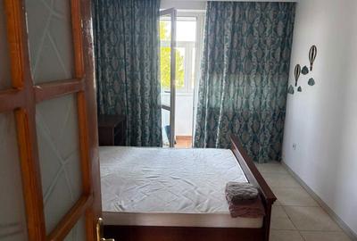 Apartament cu 3 camere decomandat în Central - 1