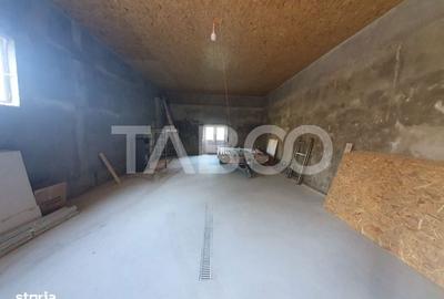 Spațiu comercial, de 120 mp, în Central - 1