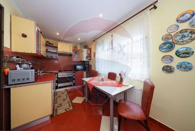 Casă individuală cu 6 camere cu Teren 155 Mp în Central - 20